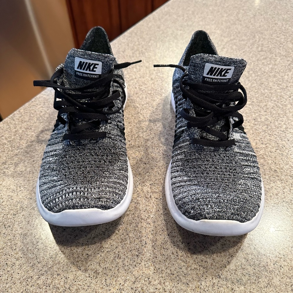Nike free run flyknit